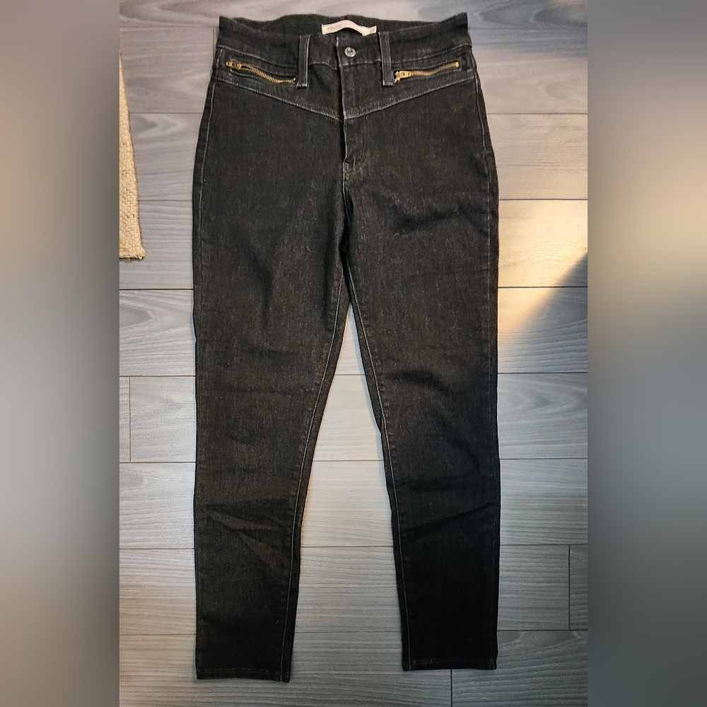 NWOT Levi's 721